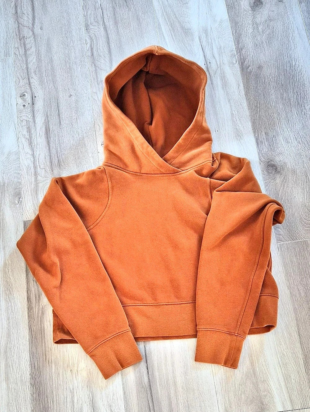 Lululemon Camel Cropped Pullover Hoodie